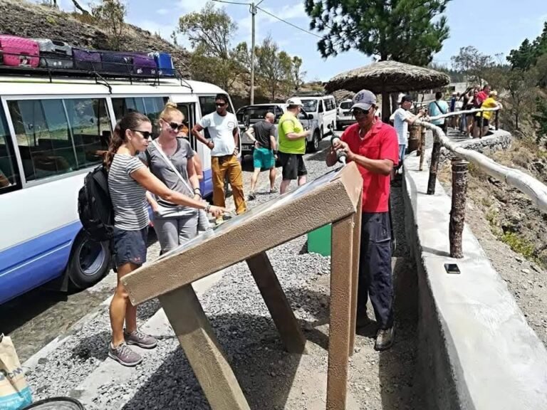 10 dias de trekking nas montanhas de Santo Antão, comunidades rurais